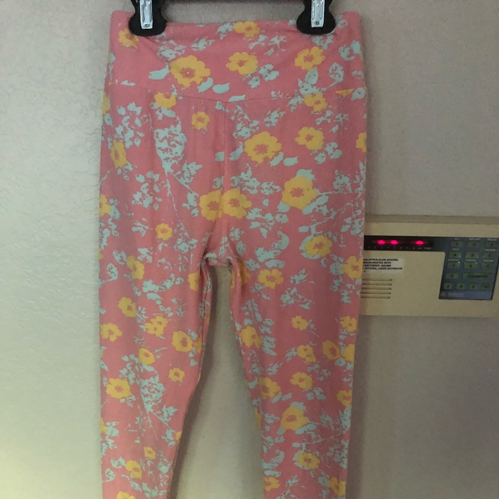 Lularoe TWEEN Leggings